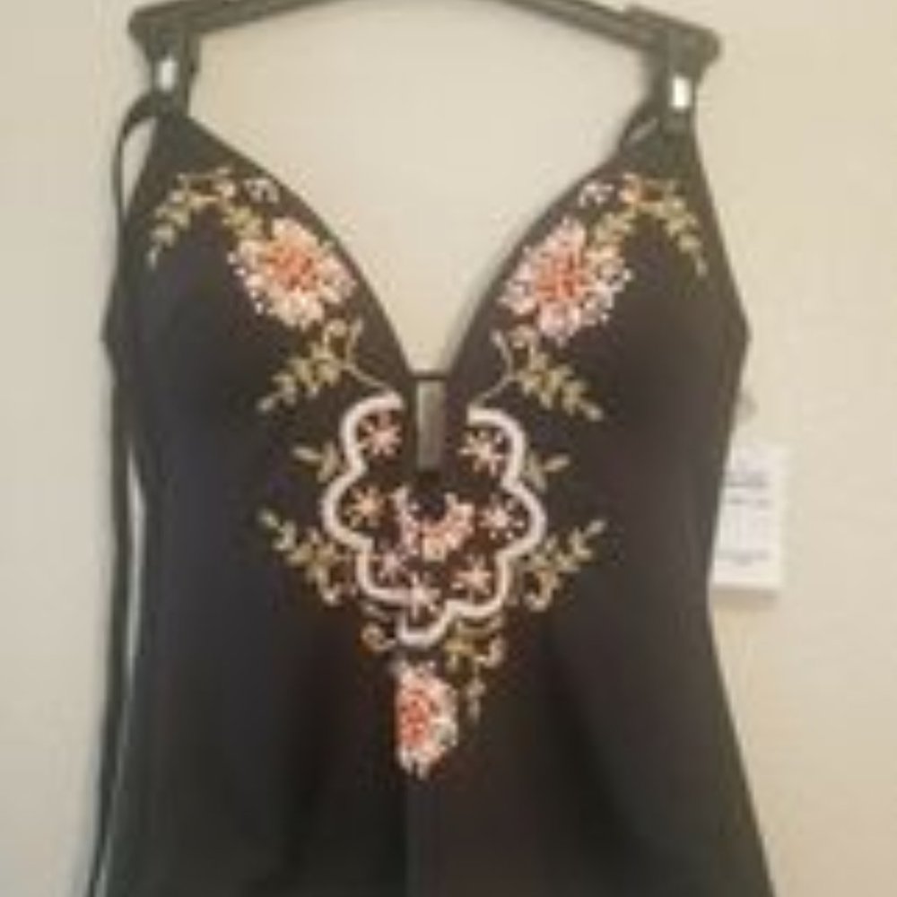 Kenneth Cole Reaction Embroidered Bikini Top